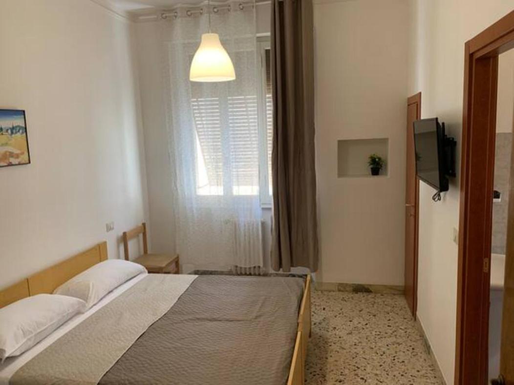 Daniele Rooms Ареццо Номер фото